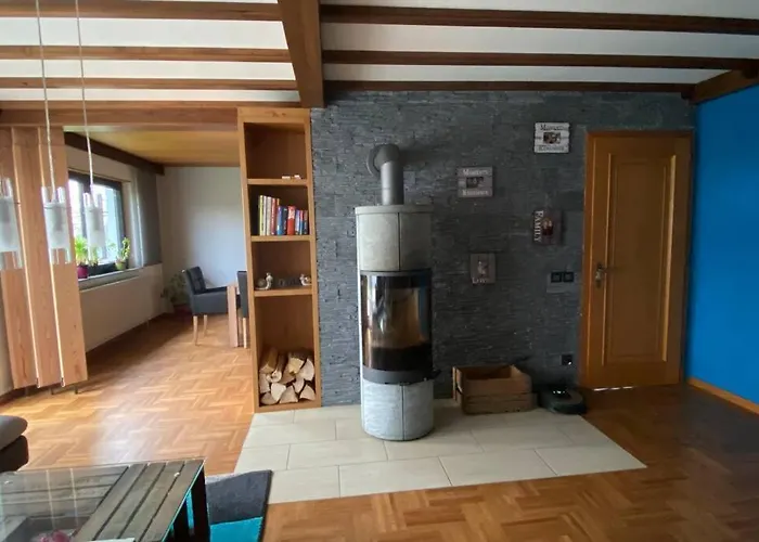 Haus Panoramablick * Burg Reuland